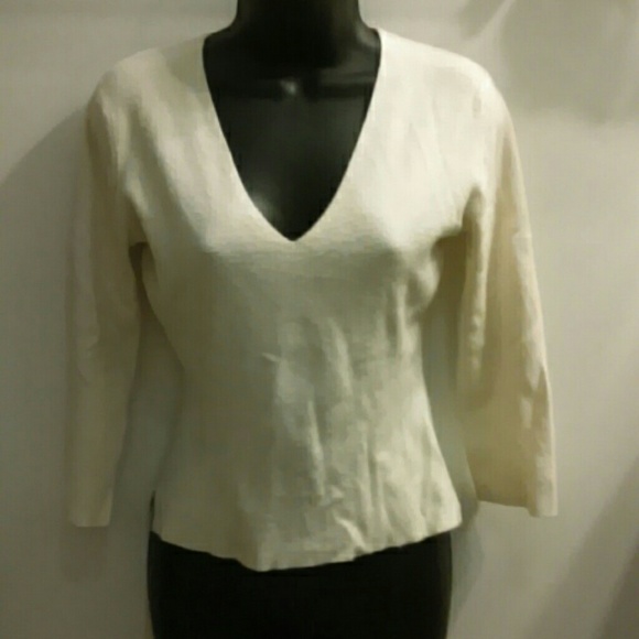Limited Ivory Sweater - Picture 1 of 3