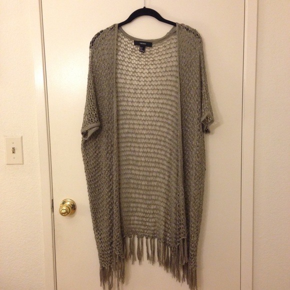 Forever 21 Dark Grey Cardigan w/ Fringe (Size Med)