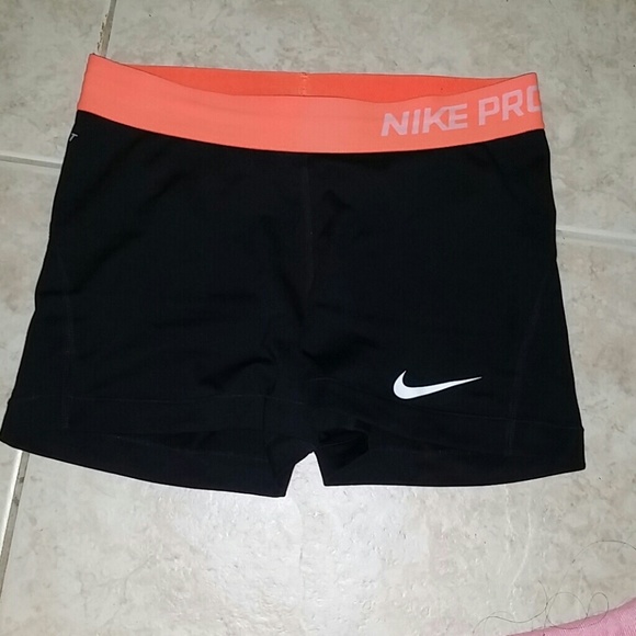 Nike pro spandex