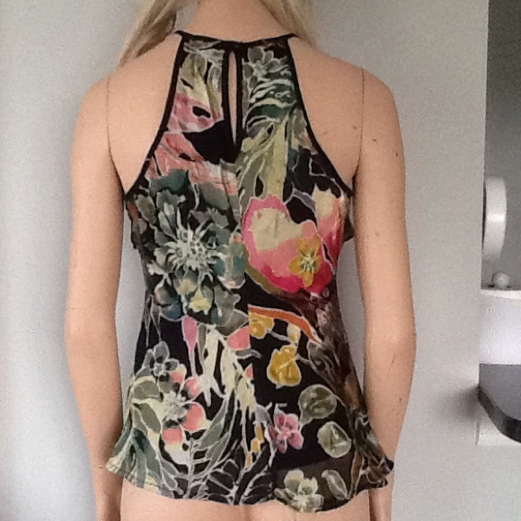 Pretty Dressy Silk Multi Color Tank With Ruffles - Picture 3 of 3