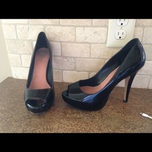 Aldo black leather peep toe pumps