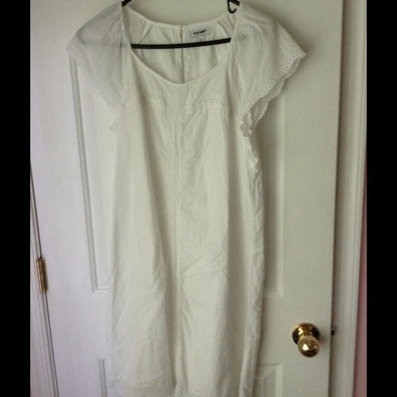 White 100% cotton dress