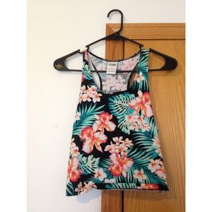Tropical crop tank
