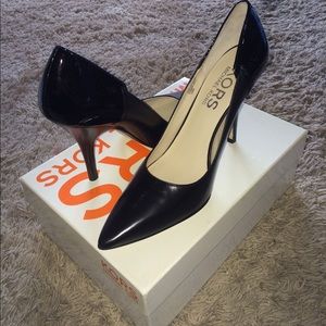 Michael Kors Size 10 Black Heels