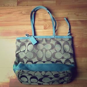 Authentic COACH Tote Bag