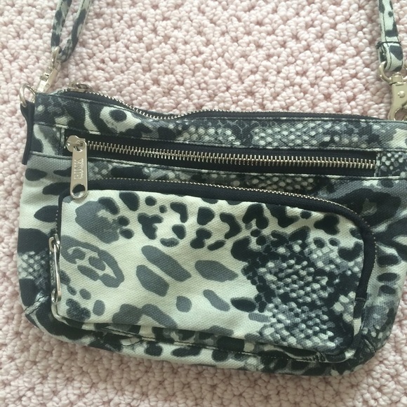 Victoria's Secret PINK cheetah print crossbody!