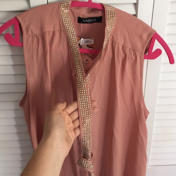 Button down Flowy Top with a Gold beaded collar - Picture 3 of 3