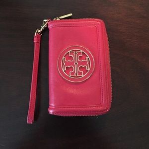 Tory Burch wristlets/wallet