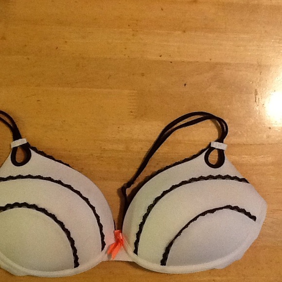 VS bra
