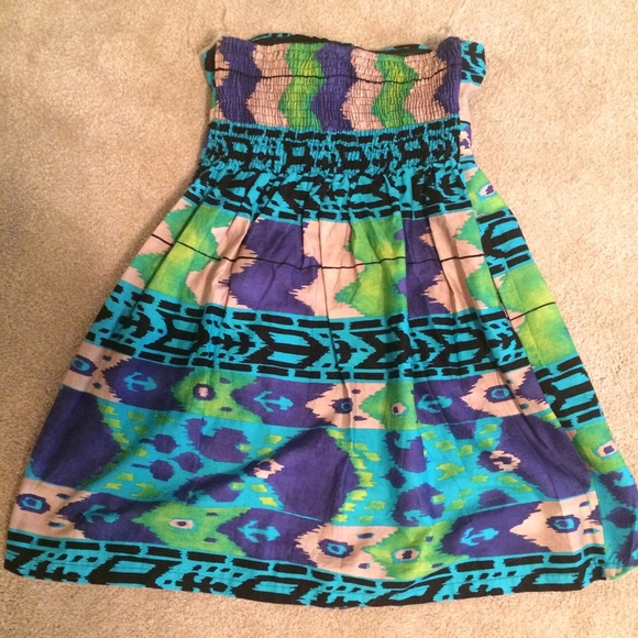 Sm. Target Dress - Picture 2 of 3