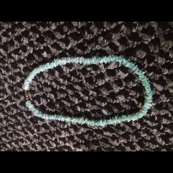 Turquoise and White Necklace - Picture 1 of 2