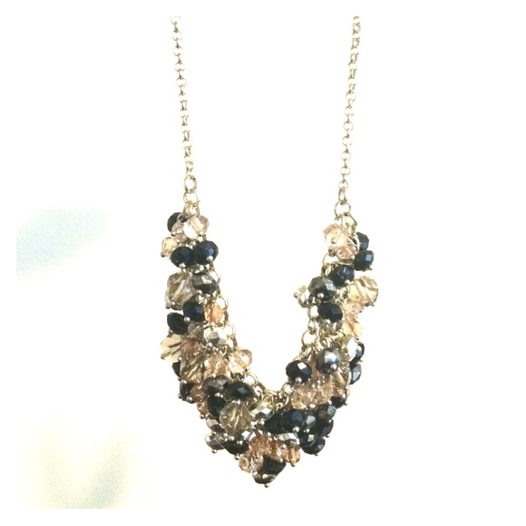 Banana Republic statement necklace - Picture 1 of 2