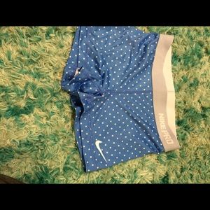 Small Nike pro spandex
