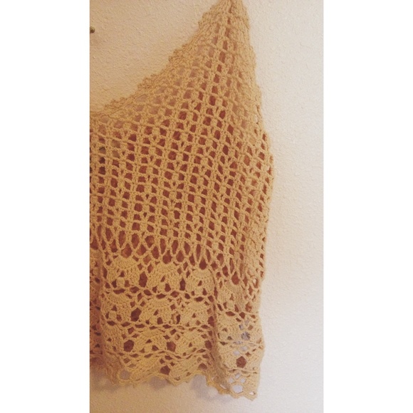 Pink knitted crop top - Picture 3 of 4