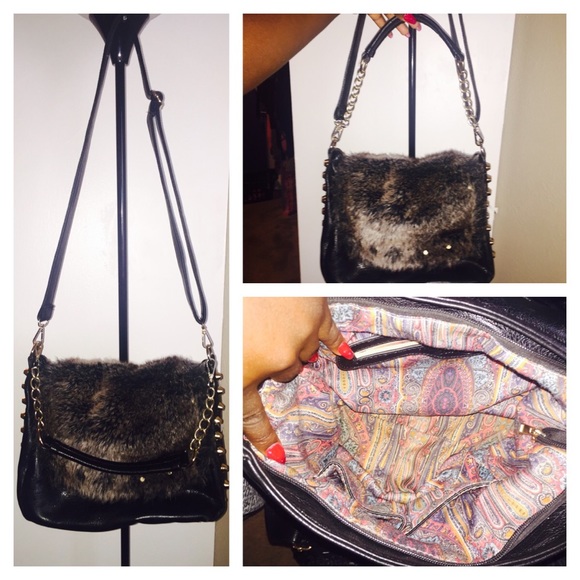 Medium fur and leather cross body/shoulder purse