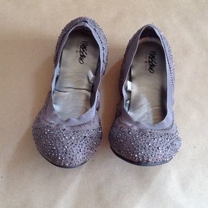 Mossimo Gray Studded Ballet Flats