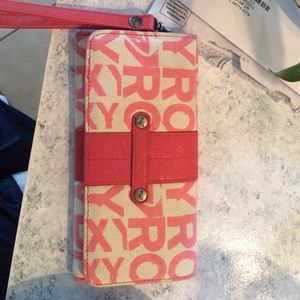 Roxy wallet wristlet phone case