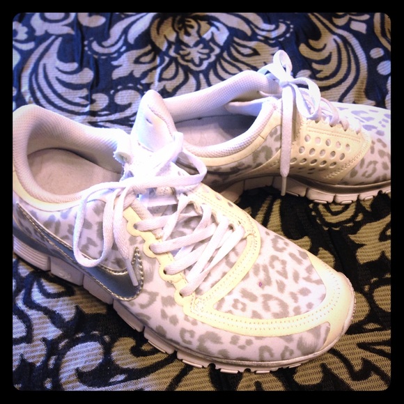 Nike Free 5.0 white silver leopard