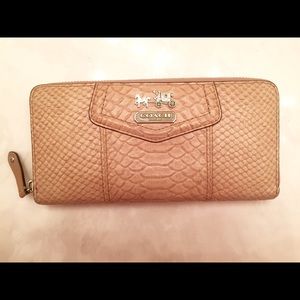 Madison Embossed Python Leather Accordion Wallet