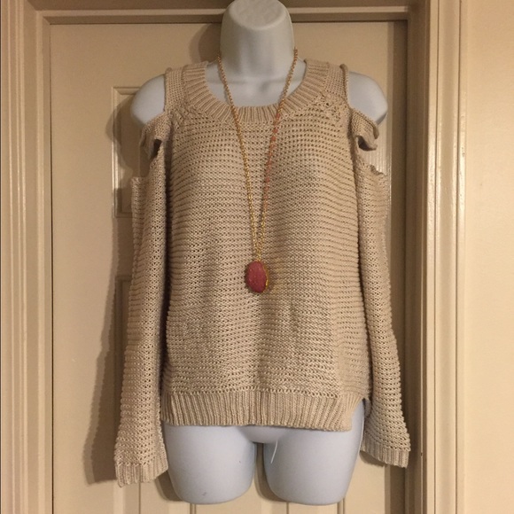 NWT tan sweater