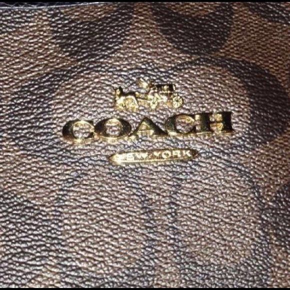 NWT Large Coach Tote - Picture 3 of 4
