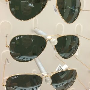 Not selling. I am looking for these exact ray bans