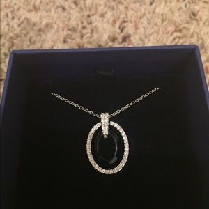 Brand new necklace