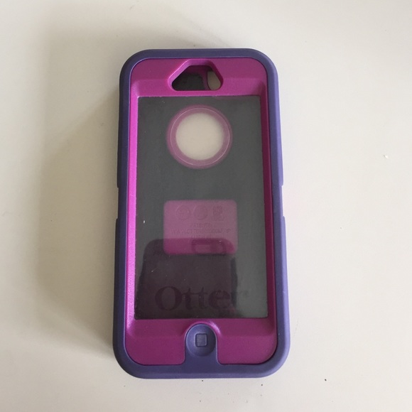Otterbox iPhone defender  5/5s case