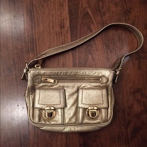 Marc Jacobs Bags - Marc Jacobs gold purse Marc Jacobs Bags - Marc Jacobs gold purse