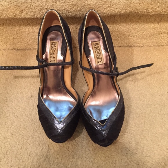 Badgley Mischka Navy Mary Jane Pumps