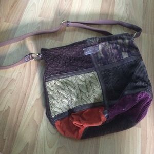 Shoulder strap purse