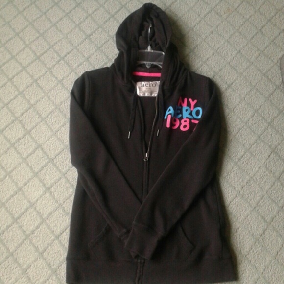 Aeropostale black zip up hoodie