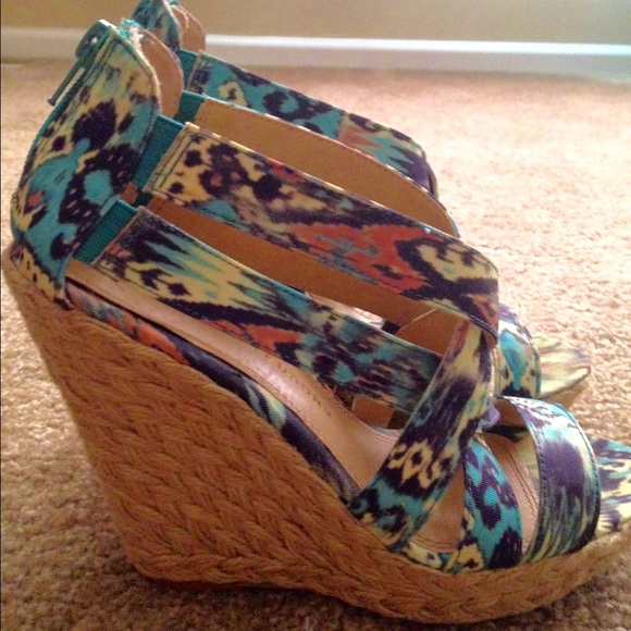 Colorful summer wedges - Picture 2 of 2