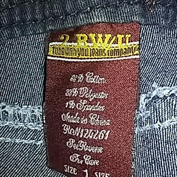 Short - Picture 3 of 3