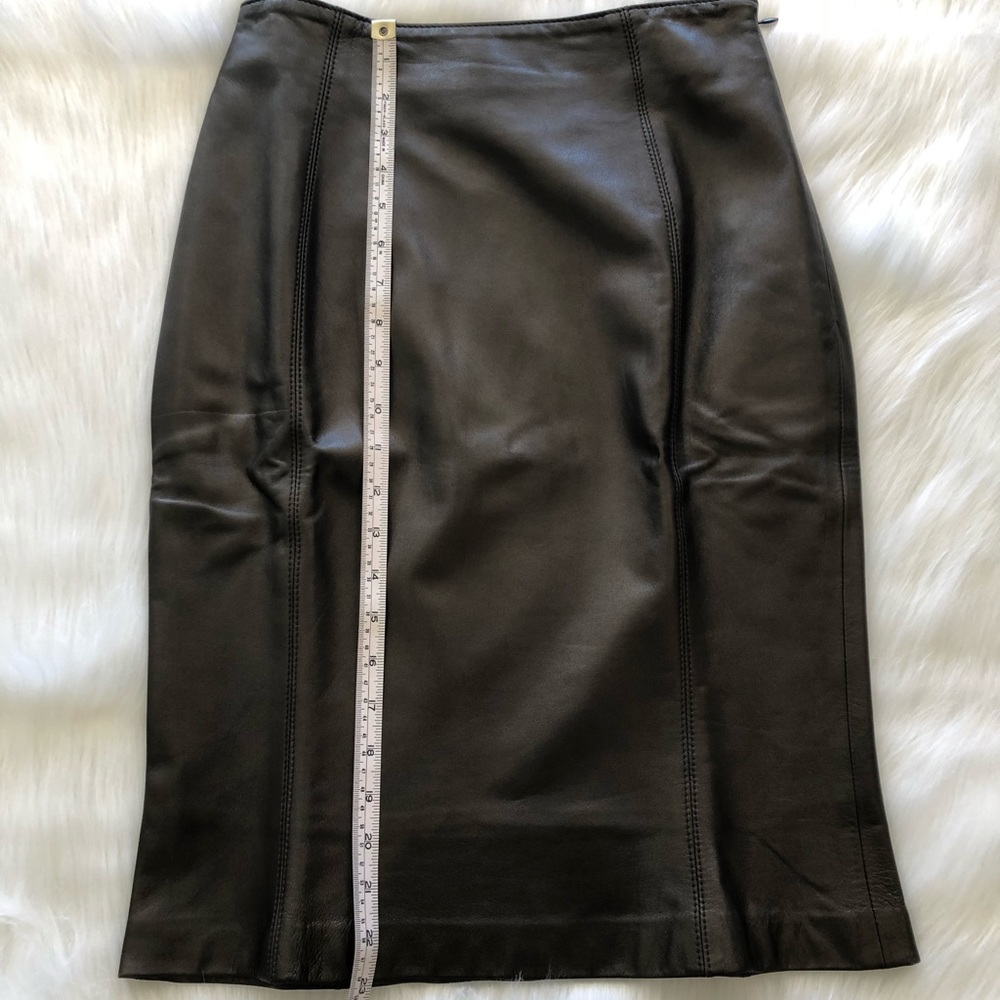 Italian Leather Skirt - Picture 6 of 10