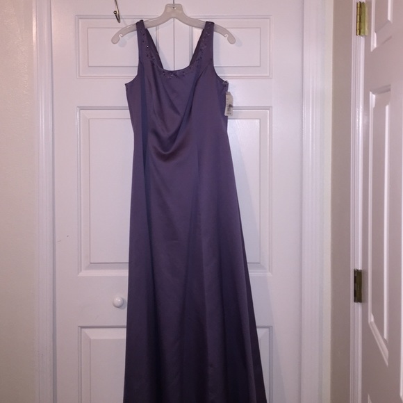 David's Bridal Gown - Picture 1 of 4