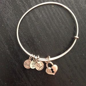 Original Alex and Ani Key To My Heart Bangle