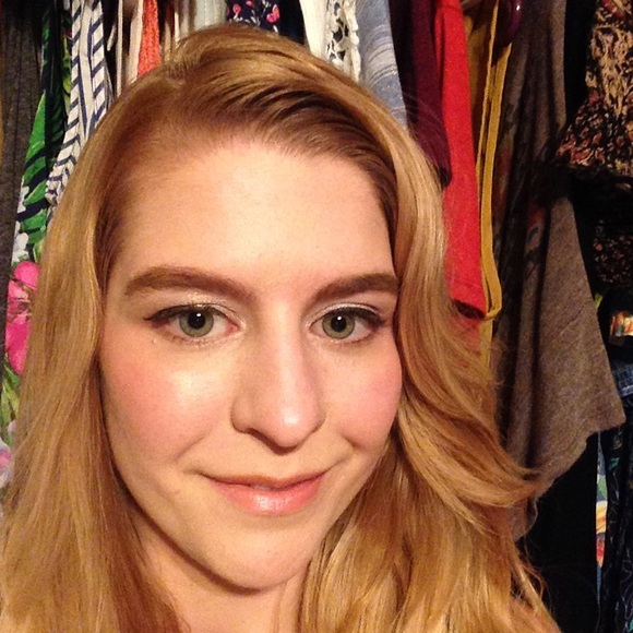 🌼🌺🌻🌹🌷🌸My name is Emily🌺🌻🌹🌷🌸🌼 - Picture 2 of 4