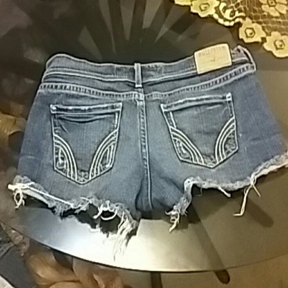 Hollister short - Picture 2 of 3