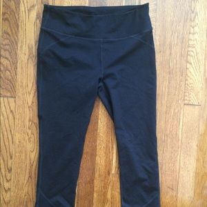 Fabletics cropped Lima Capri