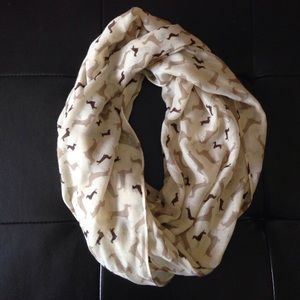 A fun dog lovers scarf 😊