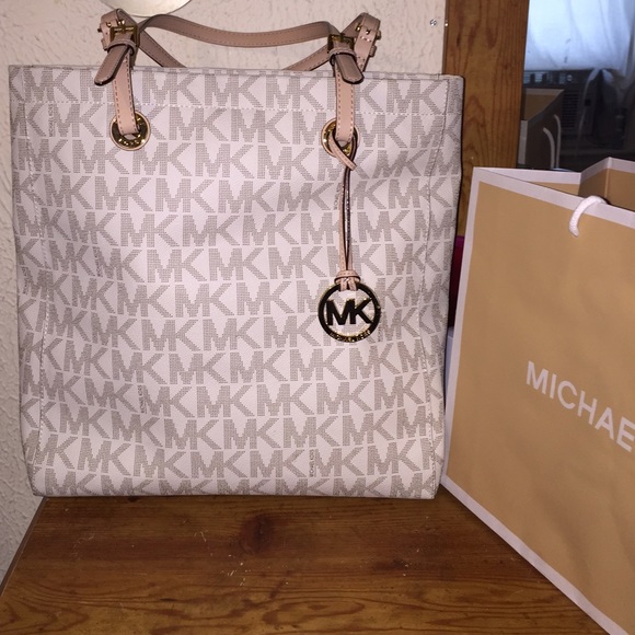 Michael Kors Handbags - Authentic MK Large Bag
