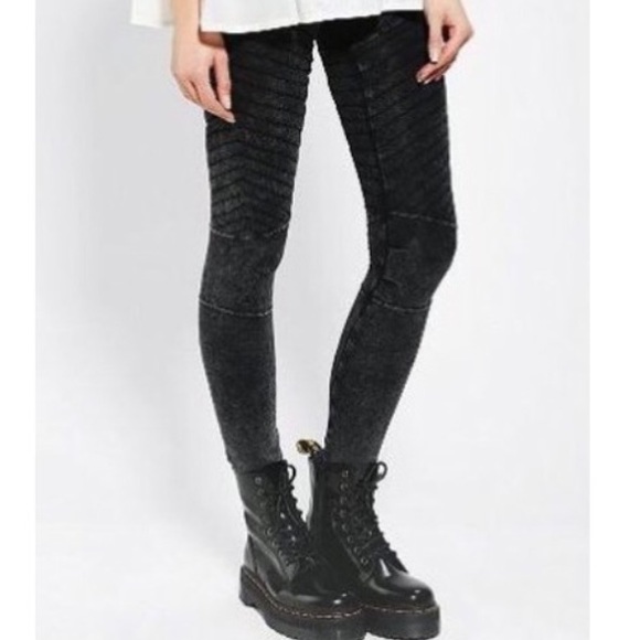 ISO  ➡️looking for!!!