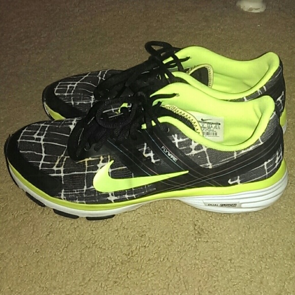 Nike Dual Fusion Lime Green and Black Sneakers