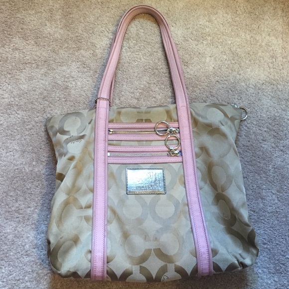 Cute Authentic Coach Poppy Handbag