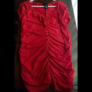 Attention ruched shirt red