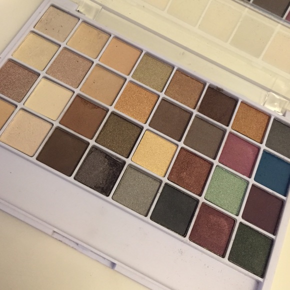 💟 ELF COSMETICS BUNDLE! 💟 - Picture 4 of 4