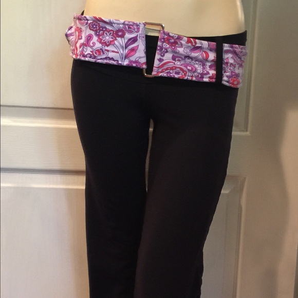 Couture Active wear by Janis Saffell size small - Picture 2 of 3