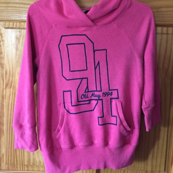 Hooded 3/4 sleeve sweatshirt