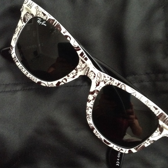 Ray-Ban wayfarer